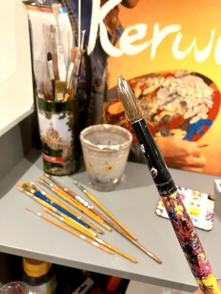 By Kerwin paintbrushes - what tools did Jackson Pollock paint with?
