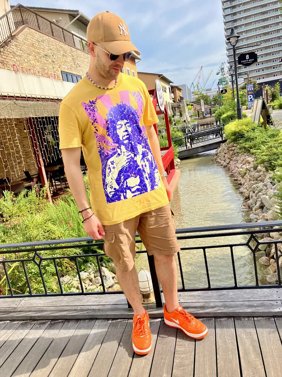 By Kerwin Jimi Hendrix art t-shirt in Kobe, Japan, 2023